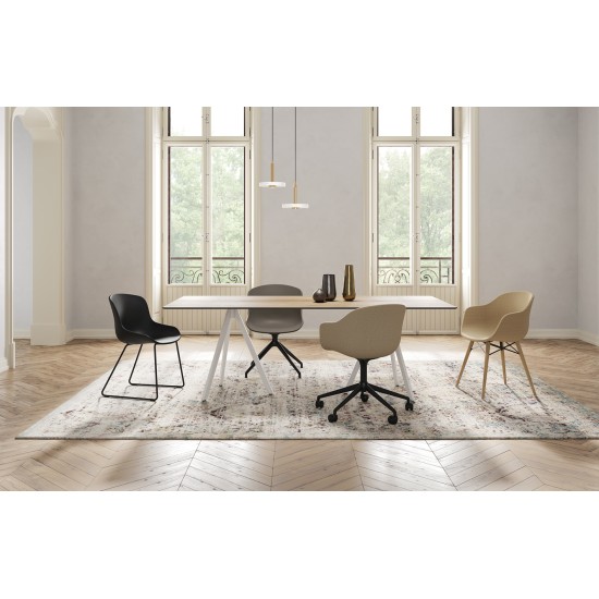 Globe-K M